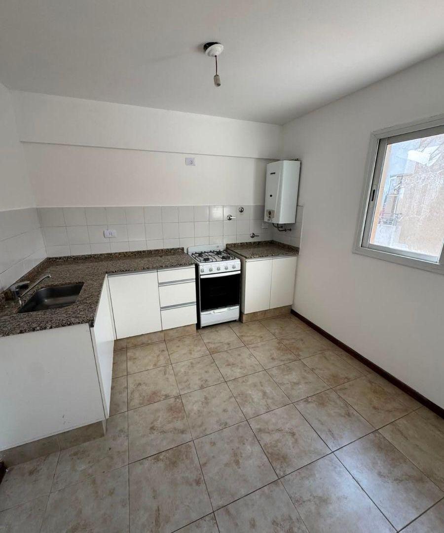 Foto de Enorme Depto con Balcon con asador!, imagen 5