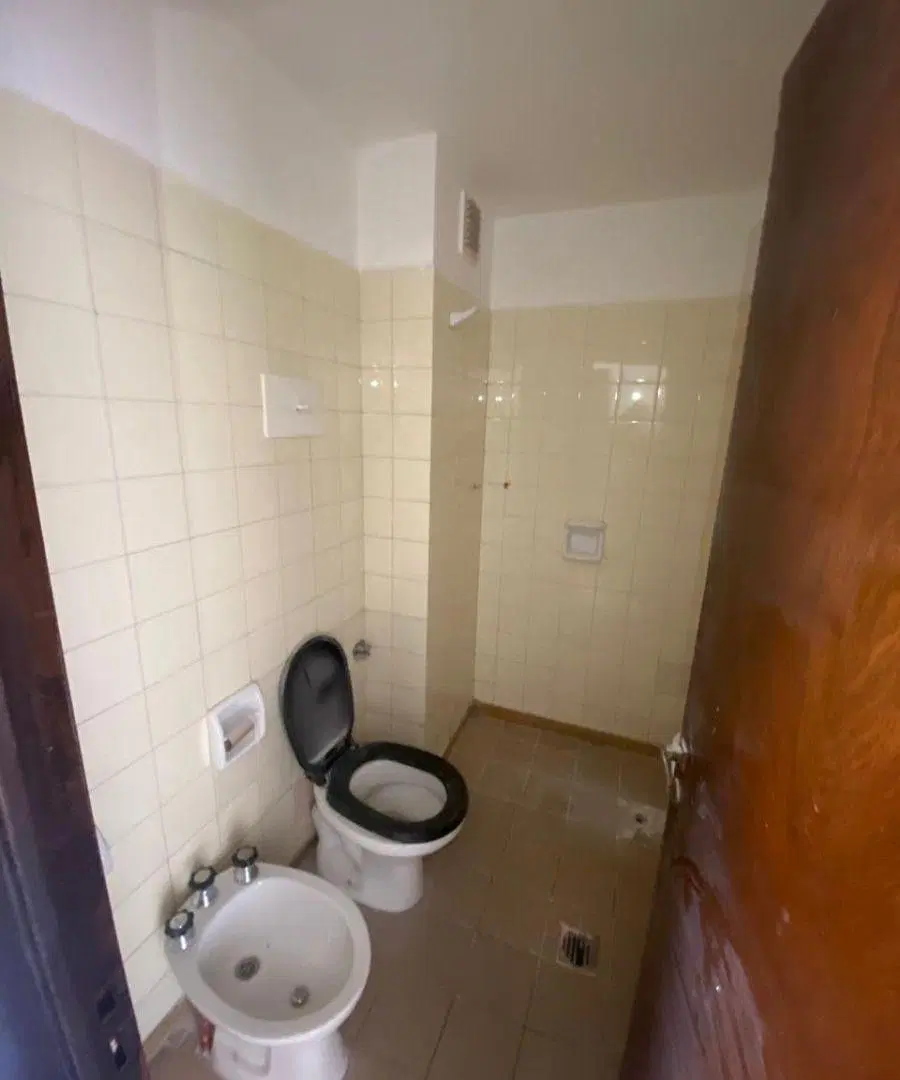 DEPARTAMENTO DE 1 DORMITORIO, AMPLIO Y LUMINOSO, CENTRO DE LA CIUDAD 4