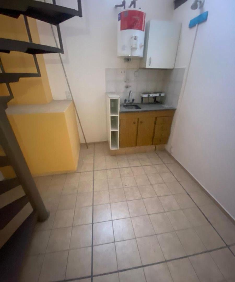 Foto de COMODO, ACOGEDOR, CERCA DE TODO!!! BAJAS EXPENSAS, imagen 5