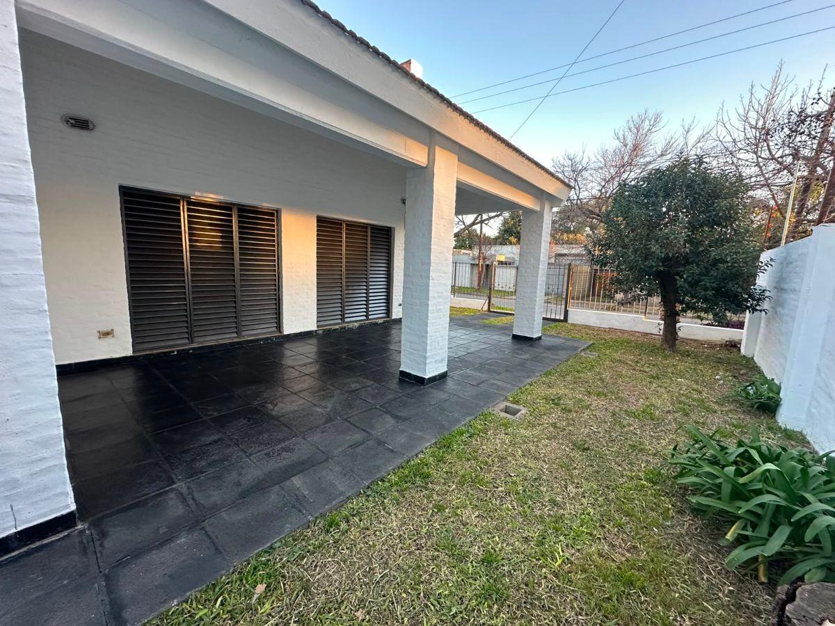Foto de IMPERDIBLE CASA EN ZONA PREMIUM DE ARGUELLO! IMPUESTOS INCLUIDOS!, imagen 5