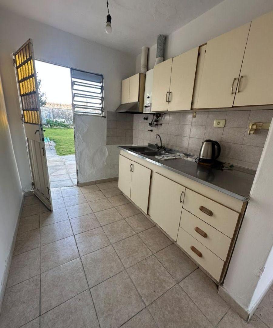Foto de PRECIOSA CASA CON TREMENDO PATIO!!!!, imagen 5