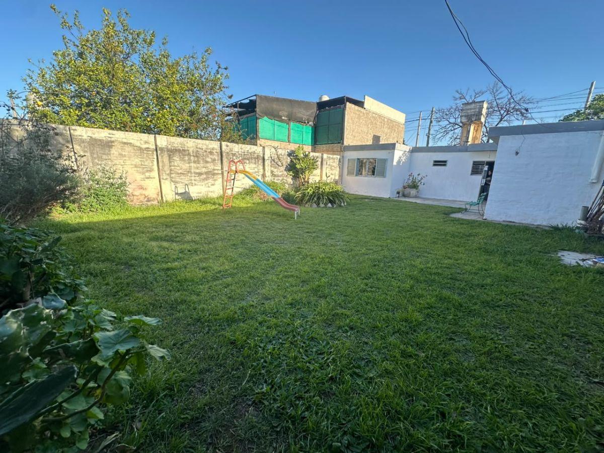 Foto de PRECIOSA CASA CON TREMENDO PATIO!!!!, imagen 4