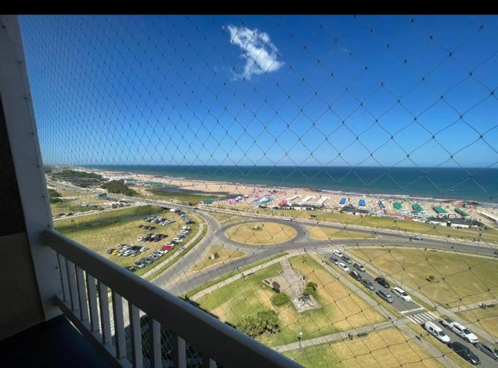 ALQUILER  TEMPORARIO: Departamento con vista al Mar 5