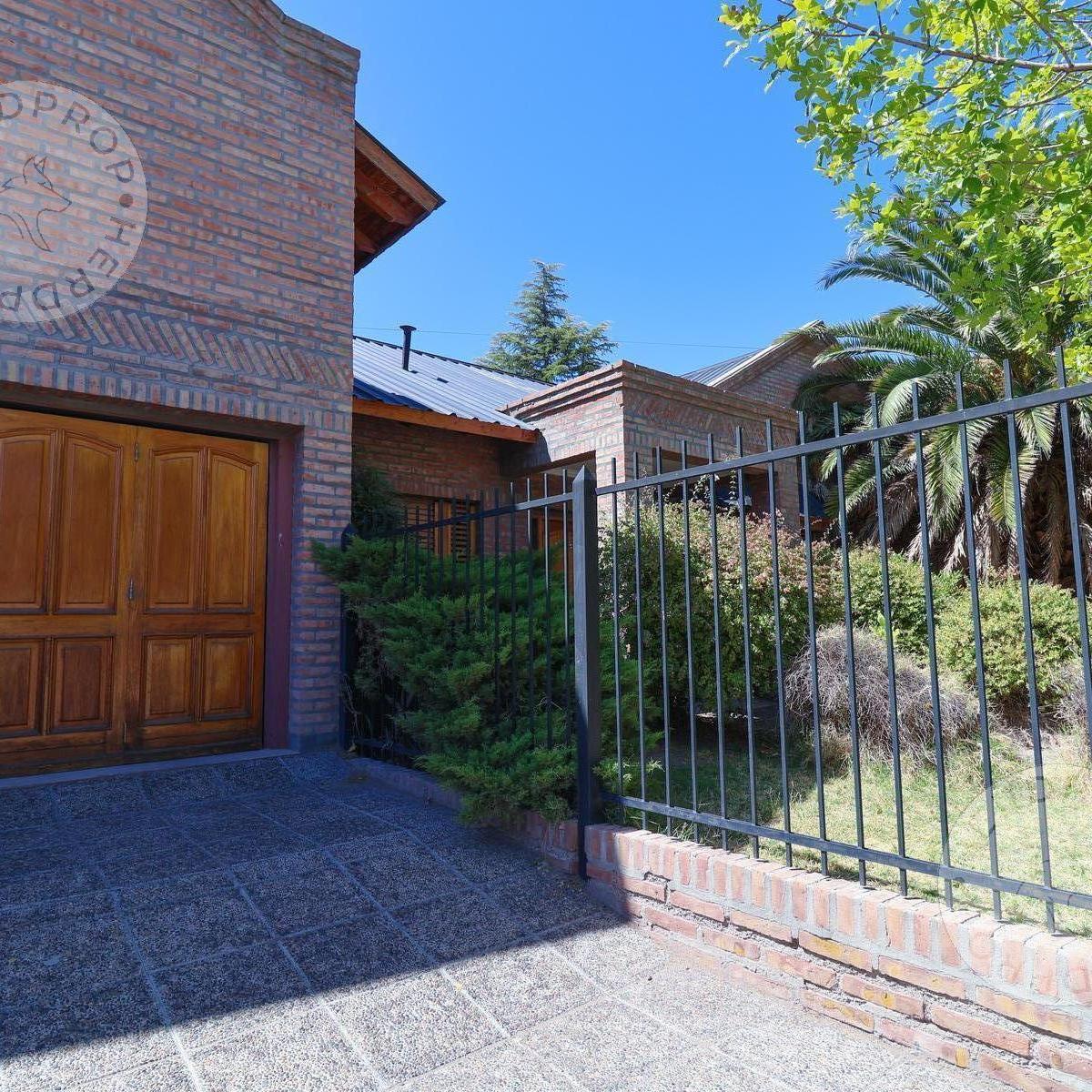 Casa en Cipolletti 4