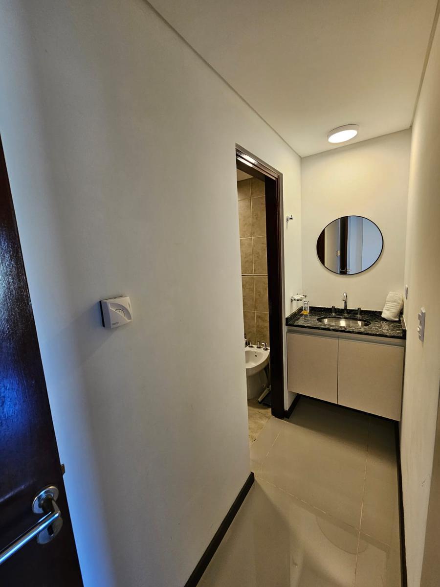 Departamento Categórico de 1 Dormitorio en Venta, Villa Parque Siquiman - Punilla 5