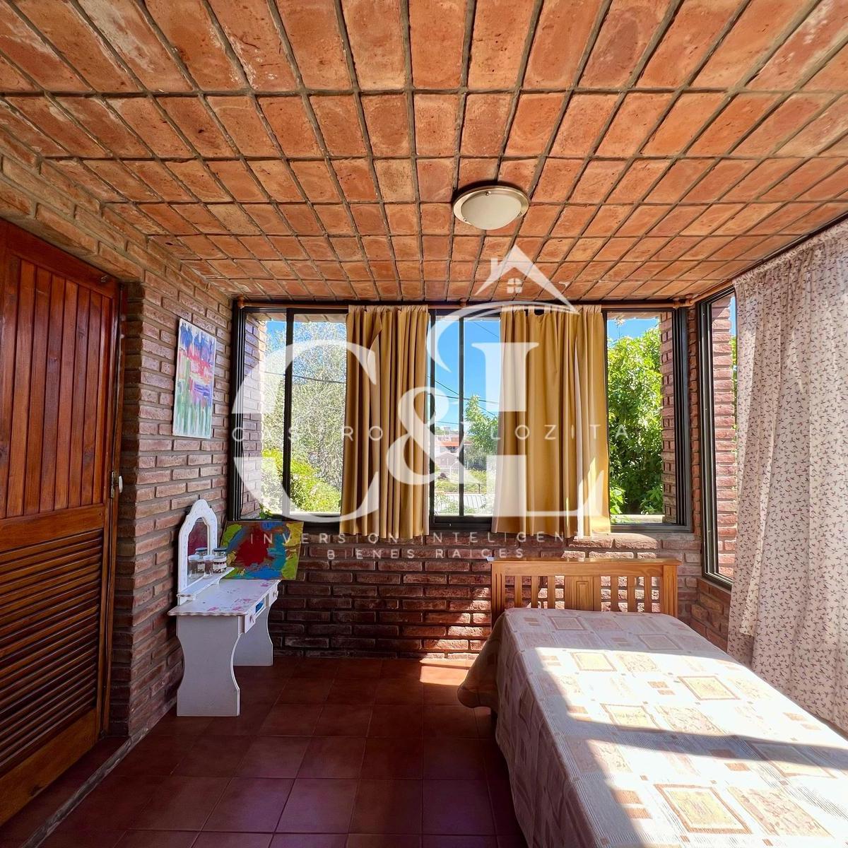 Gran Casa de 2/3 Dor C/pileta y Vista a Las Sierras. Sol y Río - Villa Carlos Paz. 1
