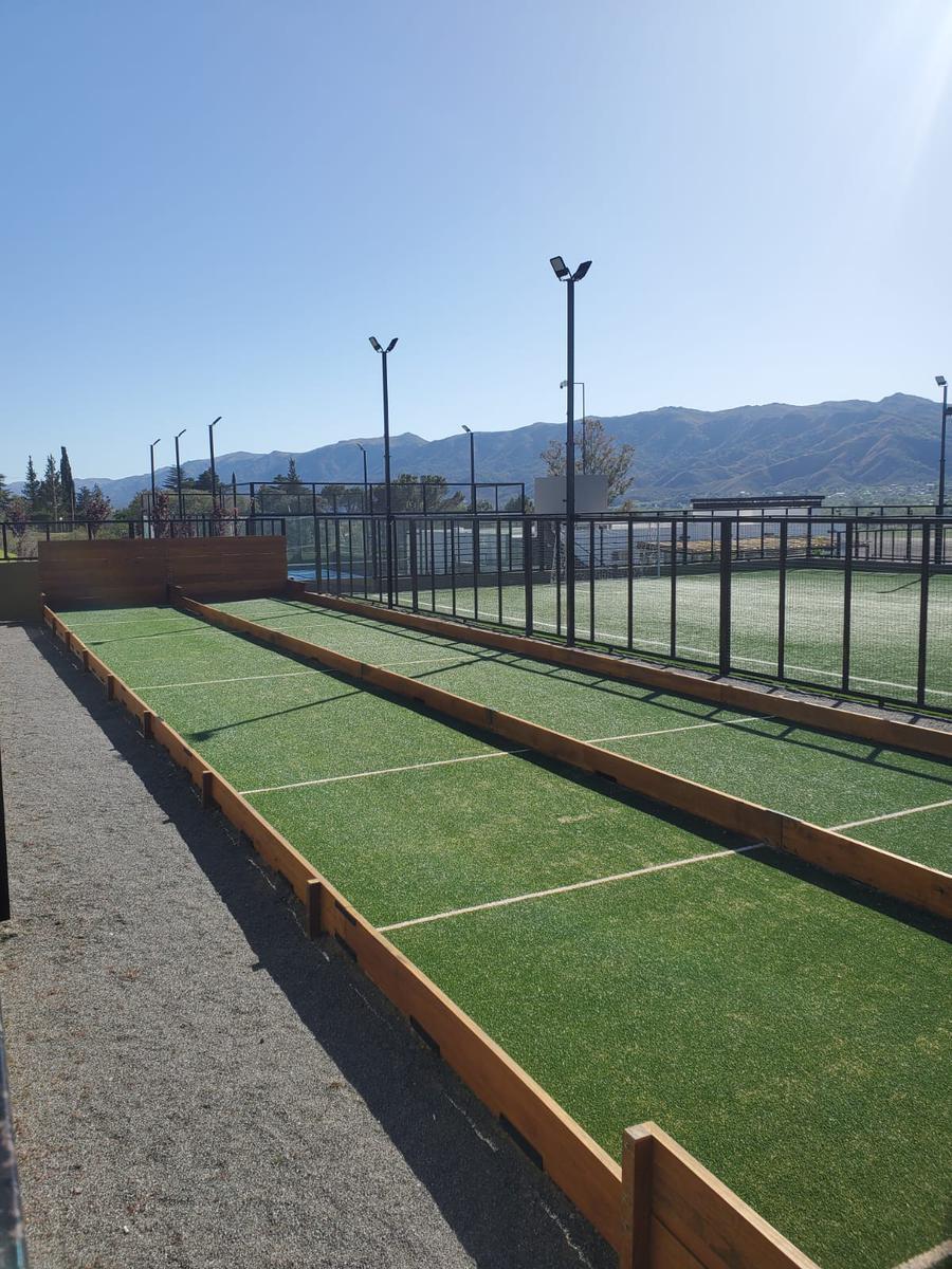 Departamento de Categoria 1 Dor y Cochera en Veneto Village, Villa Parque Siquiman 4