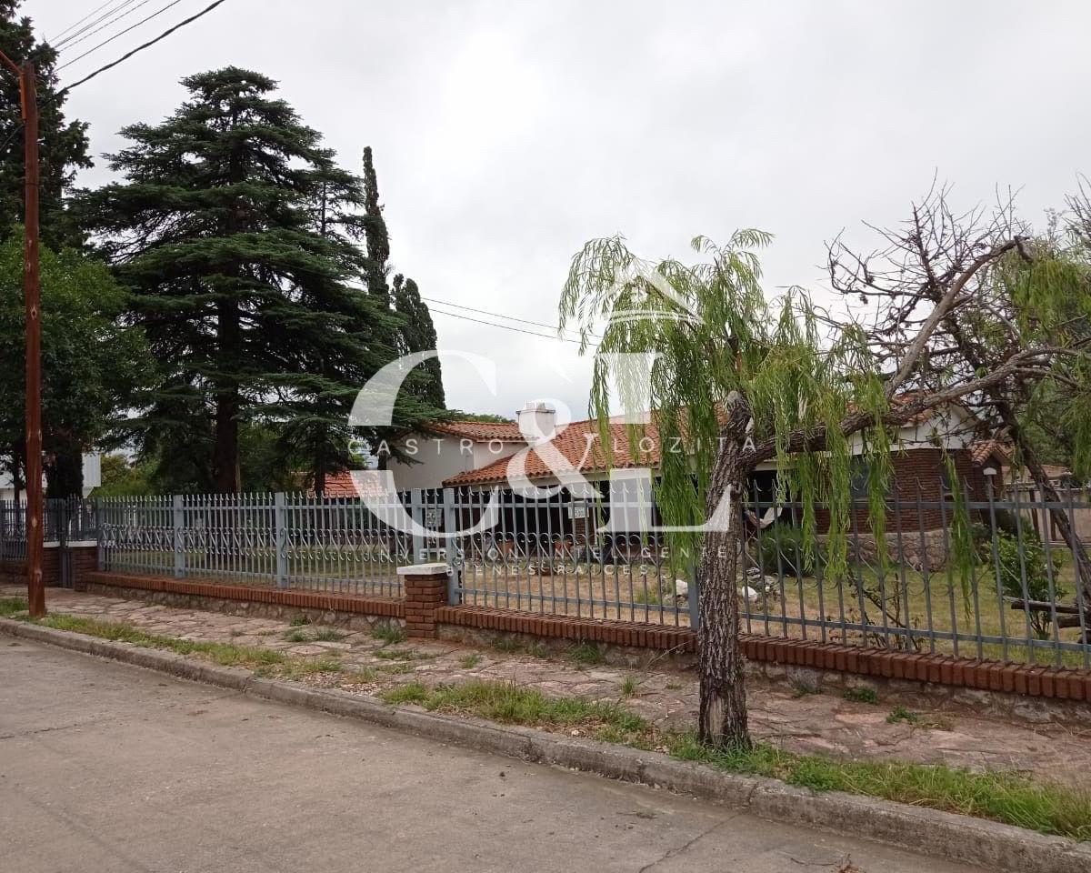 Gran Casa con Terreno de 1295 m². Los Manantiales - Villa Carlos Paz 3
