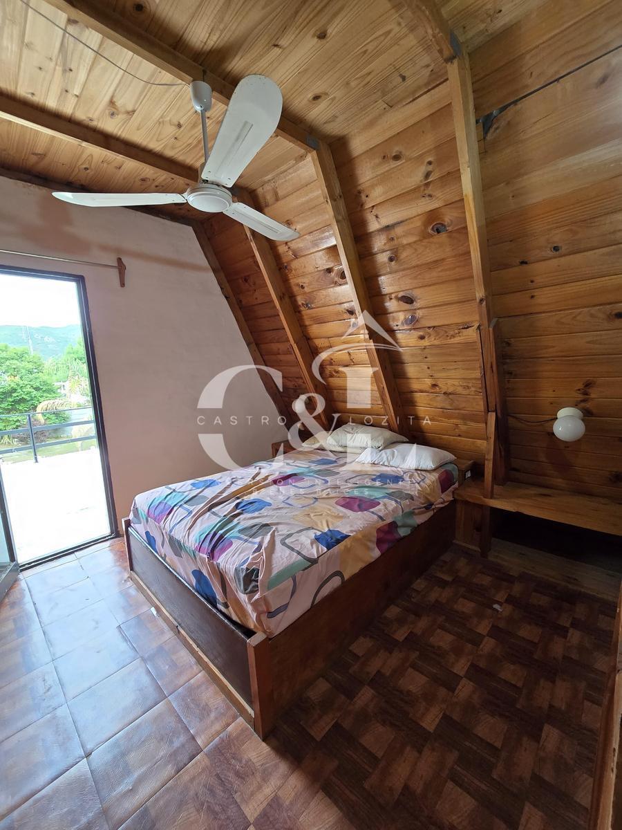 Casa Alpina con Pileta en 720 M² de Terreno. Las Ensenadas, Carlos Paz. Apta Crédito 2
