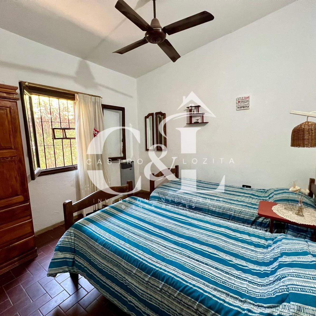 Chalet de 2 Dorm. con Pileta en Venta, B. El Descanso - Anisacate 5
