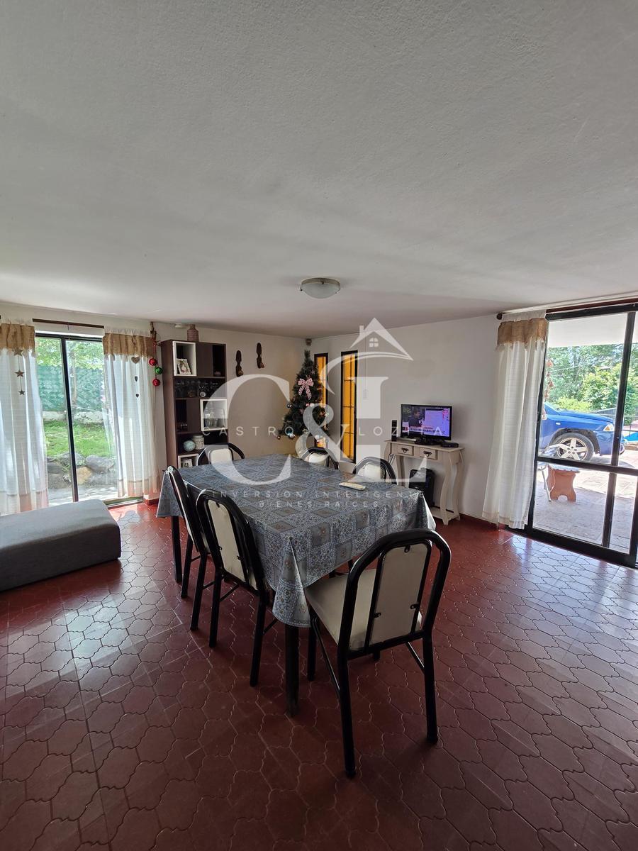 Venta Casa Esquina De 3 Dormitorios Con Pileta Frente Al Rio Playas De Oro - Villa Carlos Paz