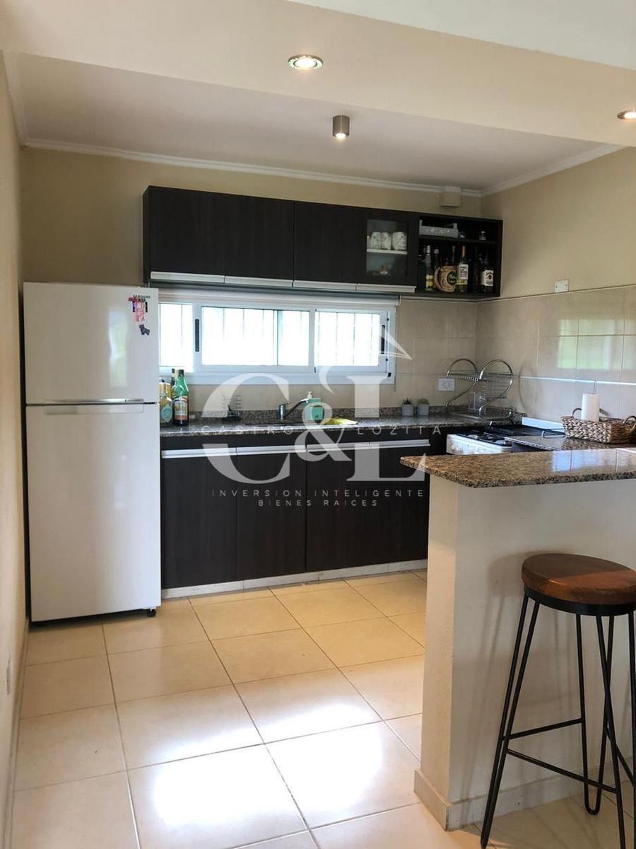 Casa 2 Dor con Pileta en Terreno de 565 M² con Entorno y Vista a Las Sierras. Villa García, Tanti. 1