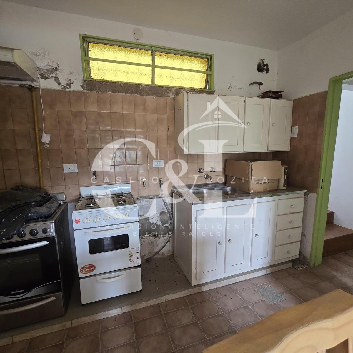Propiedad Casa de 2 Dor Dpto a Remodelar en B° Malvinas - Carlos Paz 1
