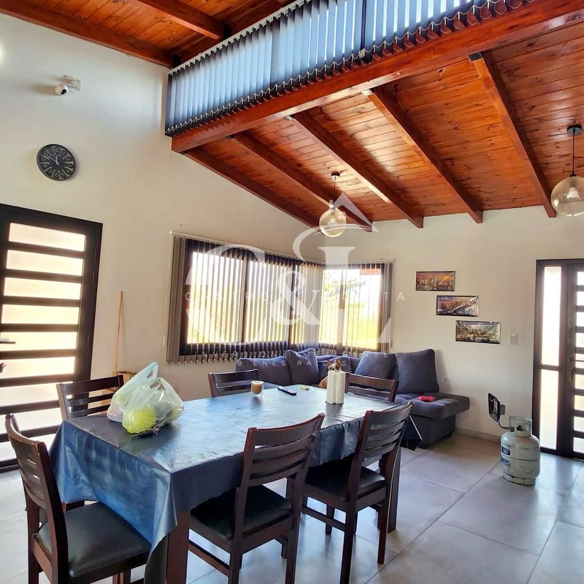 Se Vende Importante Casa 4 Dor, Pileta, 3.000 m² de Parque. Villa Santa Cruz del Lago. 4