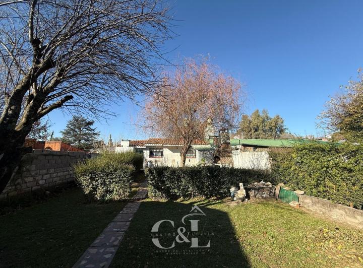 2 Unidades de vivienda (una a terminar) en 400m² de terreno a 300mts de Ruta 28 - B° Marimat, Tanti. 4
