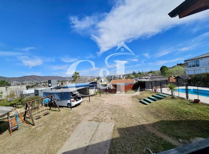SE VENDE HOUSING/ COMPLEJO TURÍSTICO EQUIPADO, 1170M² DE TERRENO- LA 5TA PRIMERA, CARLOS PAZ 2