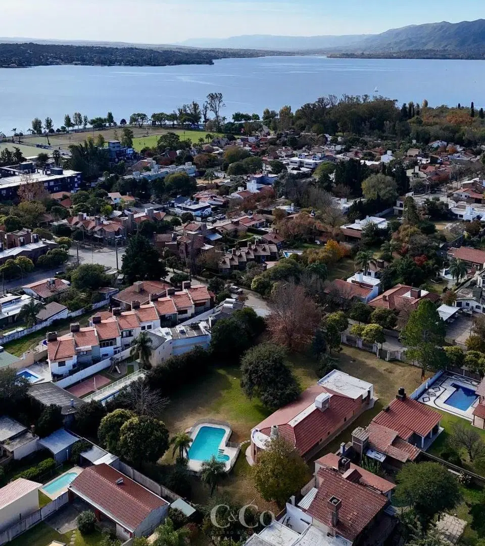 Venta Terreno Premium de 3.000 m2 En Villa Carlos Paz - Barrio Santa Rita A Metros De La Costanera 4
