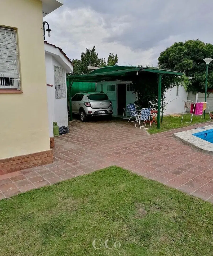 Casa En Venta De 2 Dormitorios y Pileta Apta Crédito En Playas De Oro - Villa Carlos Paz 5