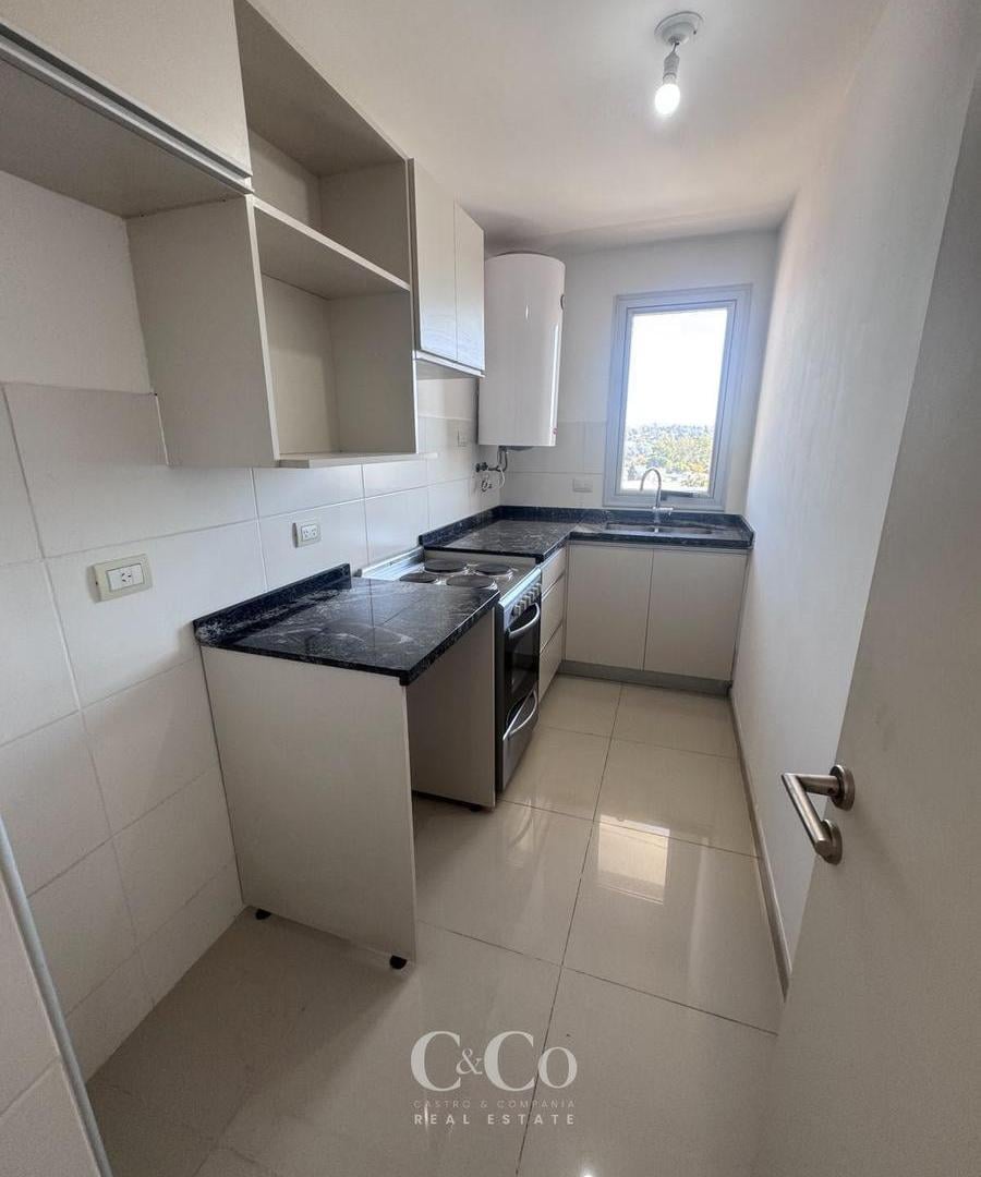 Venta Departamento de Categoría 2 Dormitorios Balcón Edificio Ópera Piso 9 Centro Villa Carlos Paz