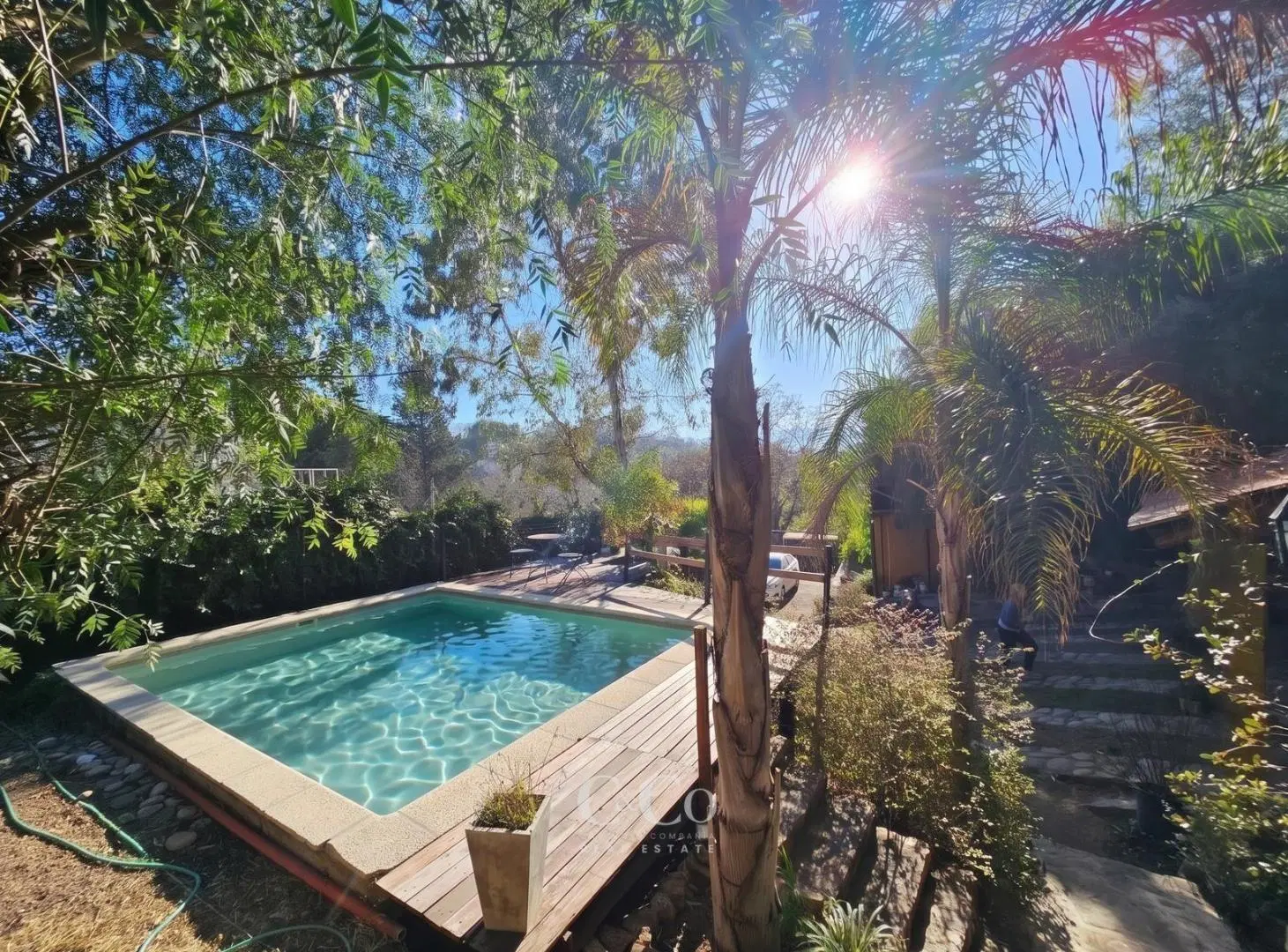 Venta Complejo de 2 Cabañas con Piscina frente al Lago San Roque en Parque Siquiman 5