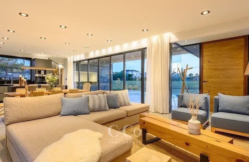 Venta Casa De Categoría 3 Dormitorios Con Piscina en Carlos Paz Golf - San Antonio De Arredondo 4