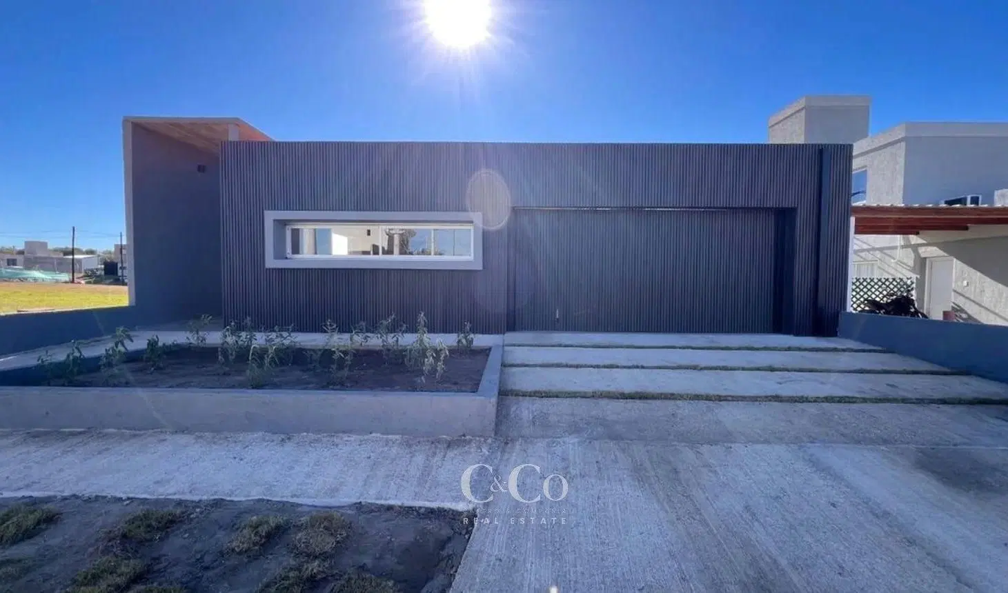 Venta Casa De Diseño De 3 Dormitorios En Tejas 4 – Malagueño 1