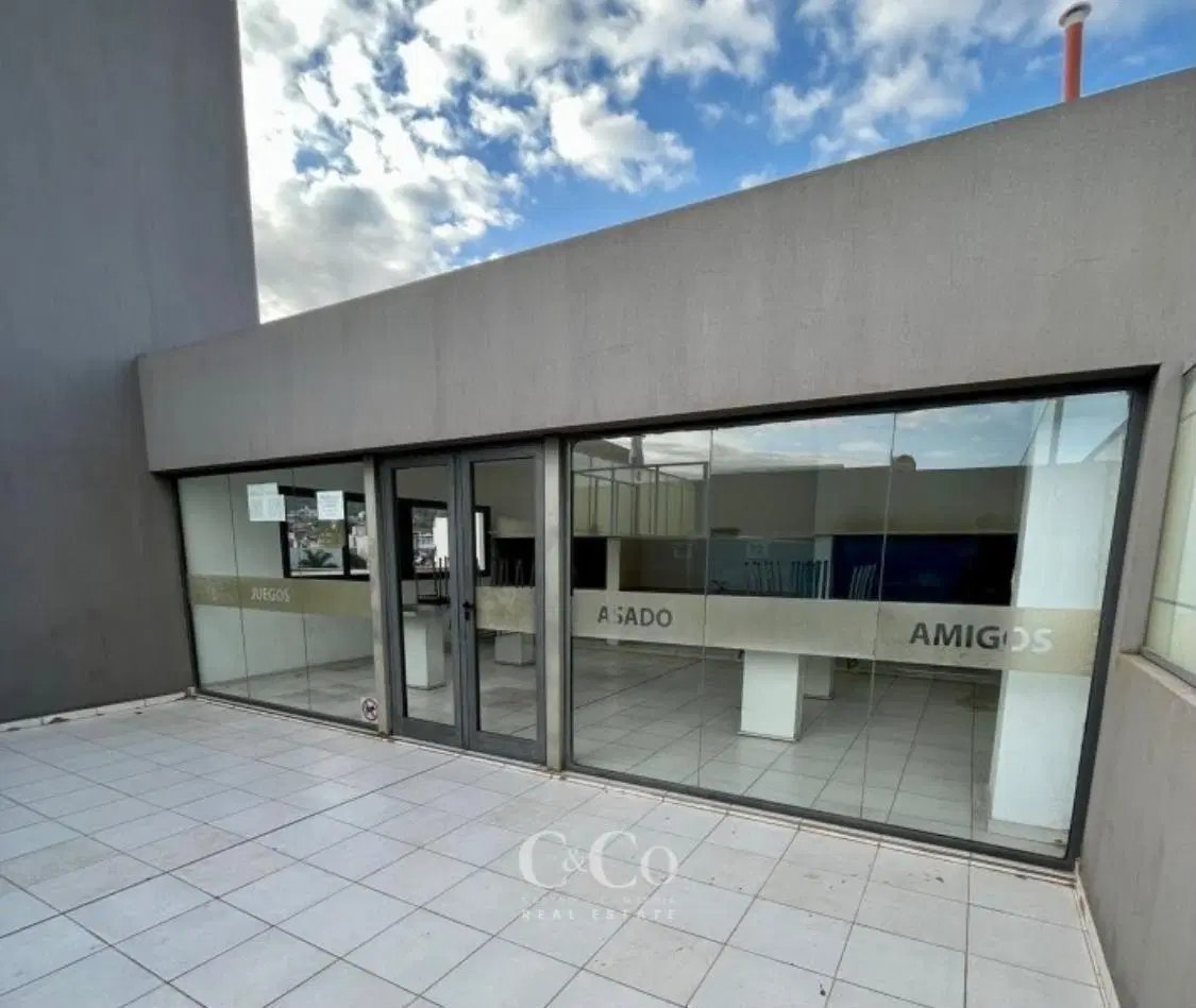 Venta Departamento Amoblado De 1 Y 1/2 Dormitorios Con Cochera En El Centro De Villa Carlos Paz 5