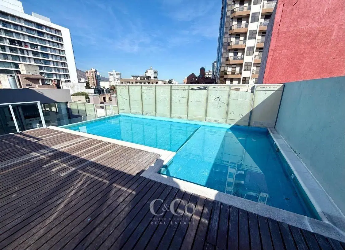 Venta Departamento Amoblado De 1 Y 1/2 Dormitorios Con Cochera En El Centro De Villa Carlos Paz 2