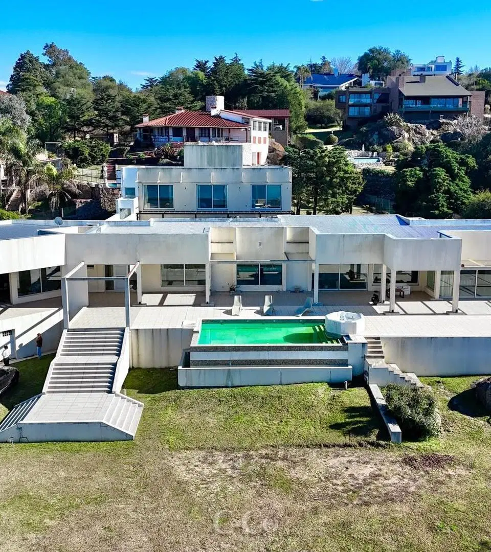 Venta Exclusiva Propiedad Con Costa Propia Bajada Directa Al Lago En Villa Del Lago 5