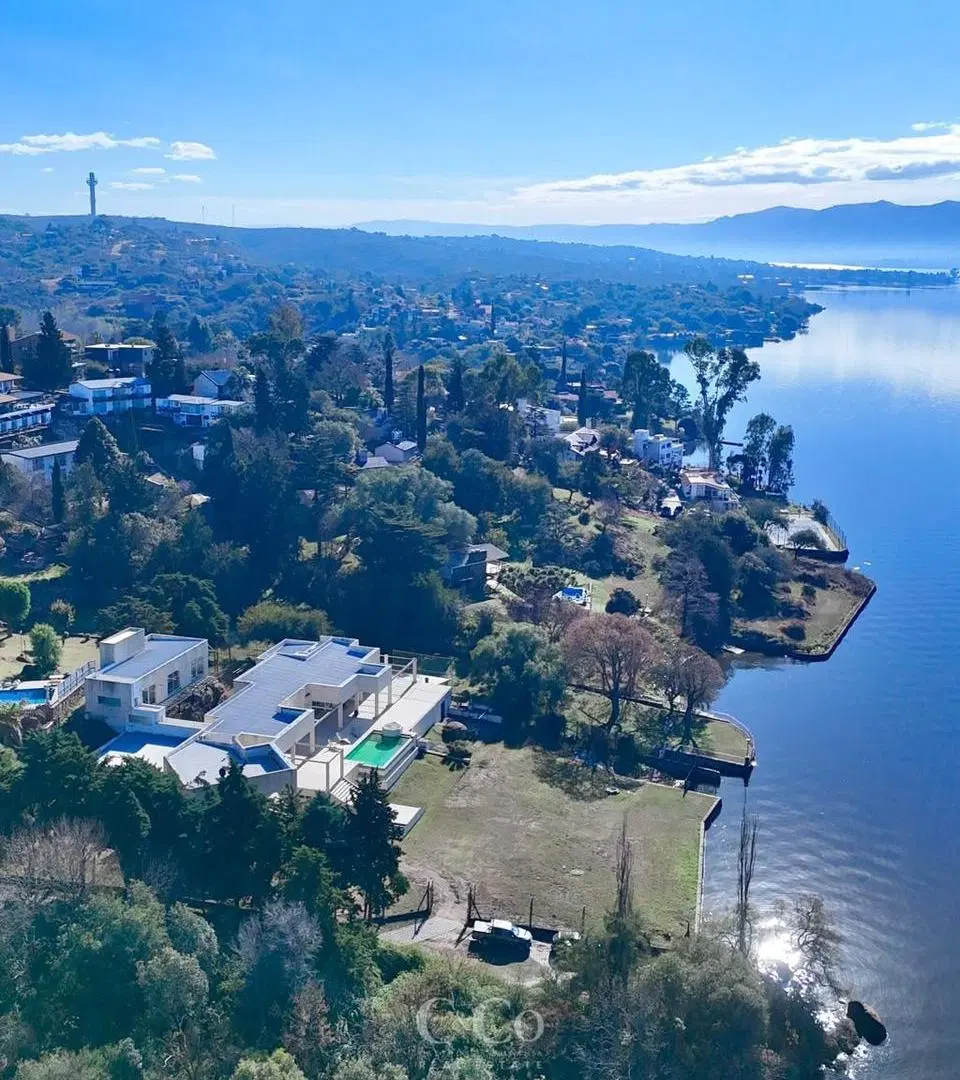 Venta Exclusiva Propiedad Con Costa Propia Bajada Directa Al Lago En Villa Del Lago 4