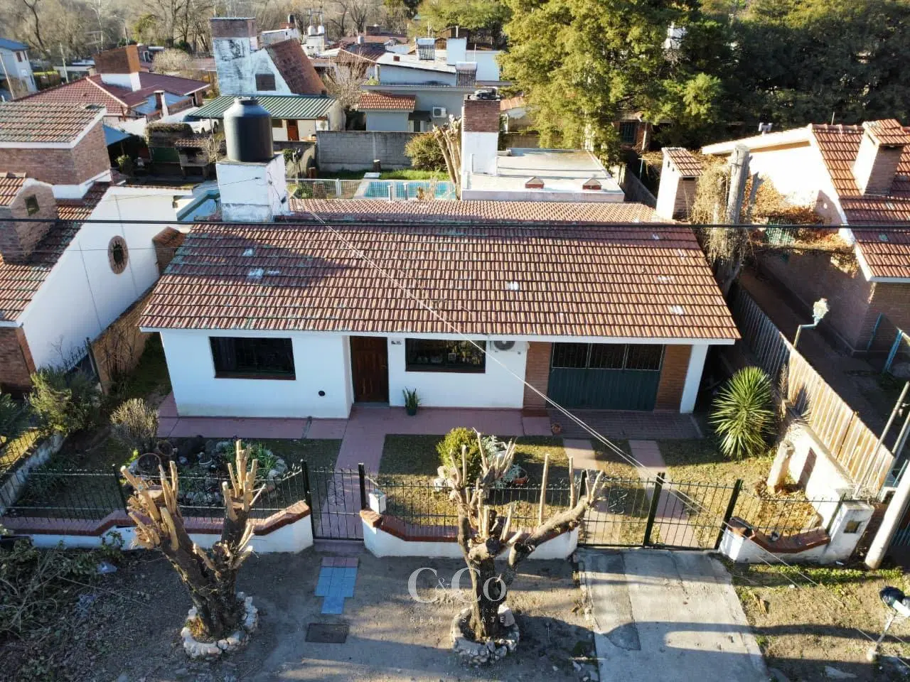 Venta Casa de 3 dormitorios a 100 metros del Rio en Barrio Sol y Río - Villa Carlos Paz 2