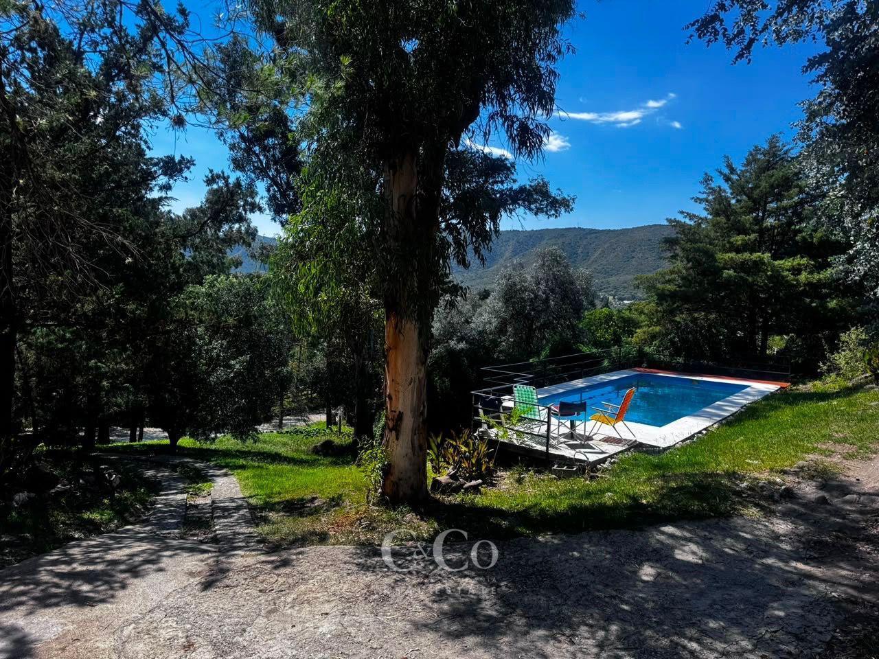 Foto de Venta Complejo Turístico Con Piscina De 3 Unidades Cerca Del Rio San, imagen 1