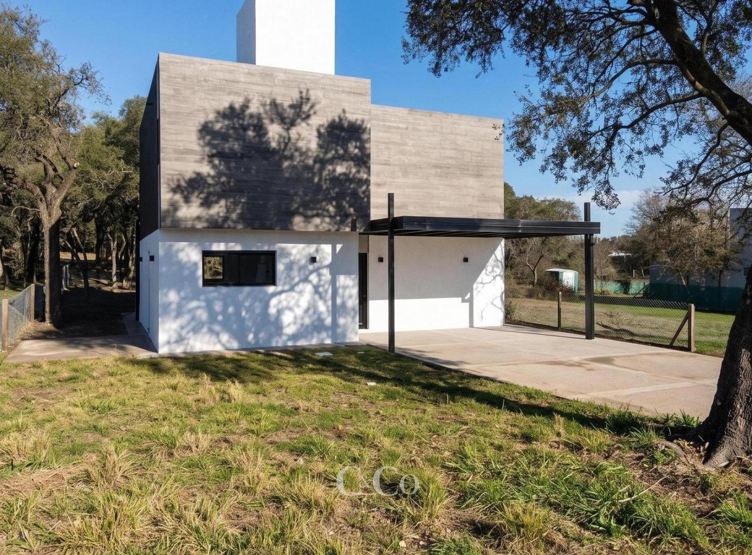 Foto de Venta Casa a Estrenar de 3 Dormitorios en Barrio Privado Valle del Golf, imagen 2