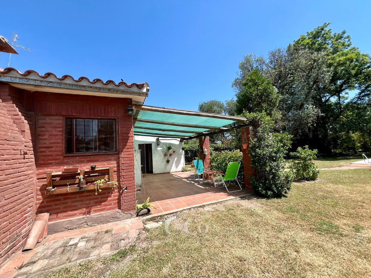 Foto de Chalet de 2 Dormitorios con Pileta en Venta, B. El Descanso - Anisacate, imagen 1