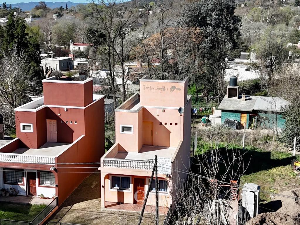 Foto de Venta Duplex A Estrenar A 200M De Ruta 28 En Tanti Barrio San Miguel, imagen 1