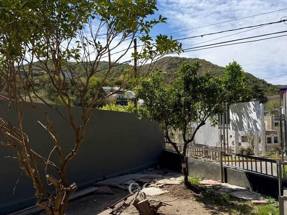 Foto de Vende Casa Remodelada A Nueva A Metros Del Centro – B° Malvinas, Villa, imagen 4