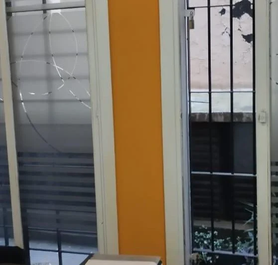Excelente ubic, Monoamb. Inmejorable ubicación céntrica, sin estar en el centro.