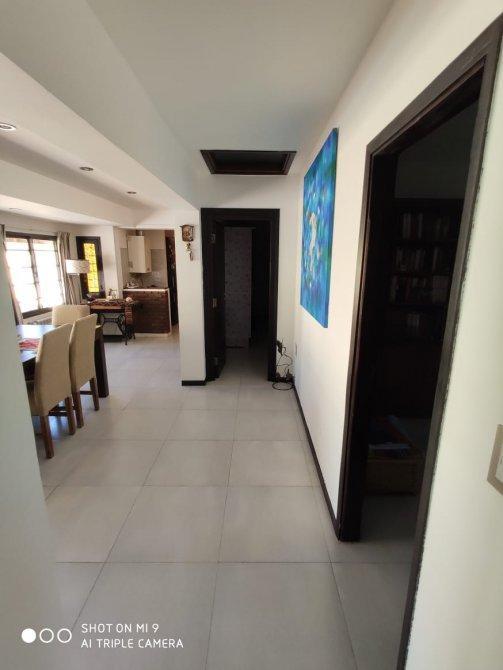 Excelente Chalet de 4 Amb - Todos Los Servicios! 5