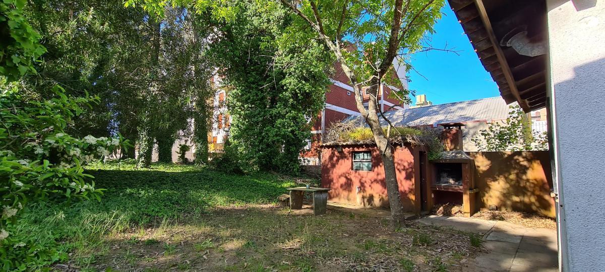 Foto de CHALET TRES AMBIENTES - A 100 METROS DEL MAR - ZONA RESIDENCIAL, imagen 5