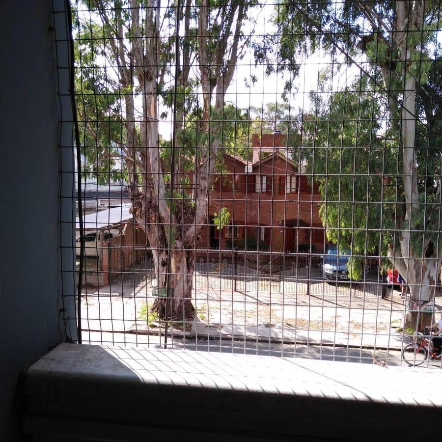 Triplex 4 Ambientes con Garage - Cerca del Centro Comercial - Residencial 4