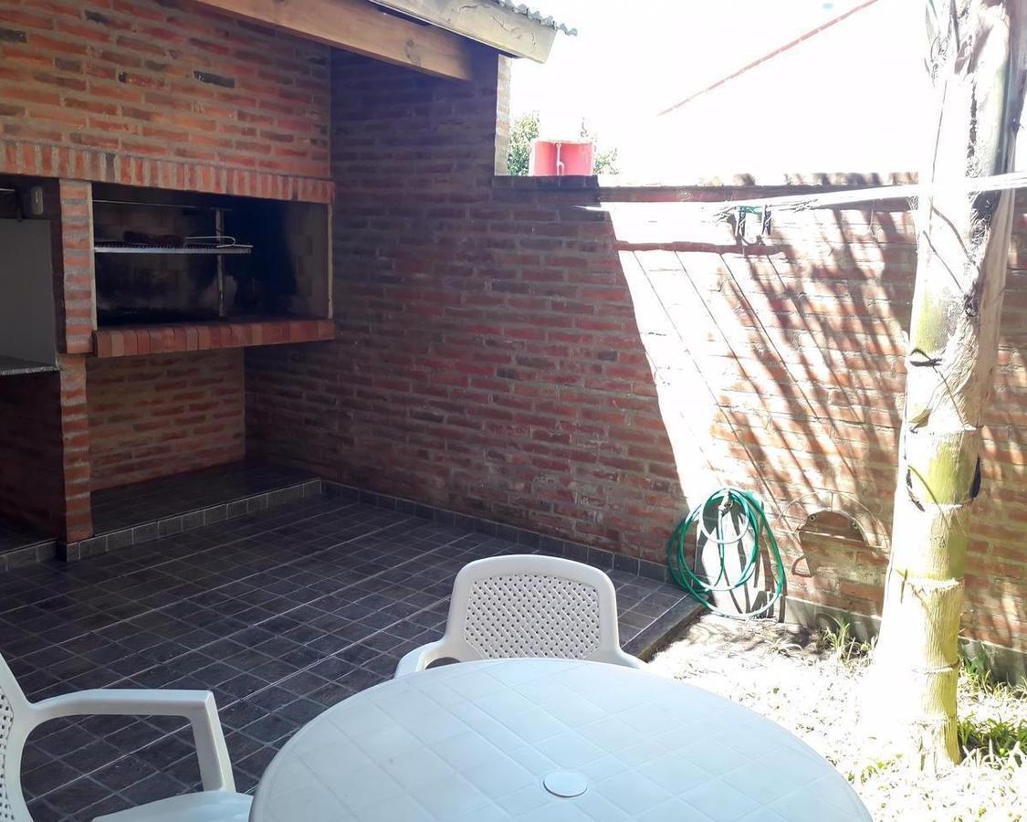 Duplex Tres Ambientes con Garaje y Baulera - Costa Azul - a m del Mar 4