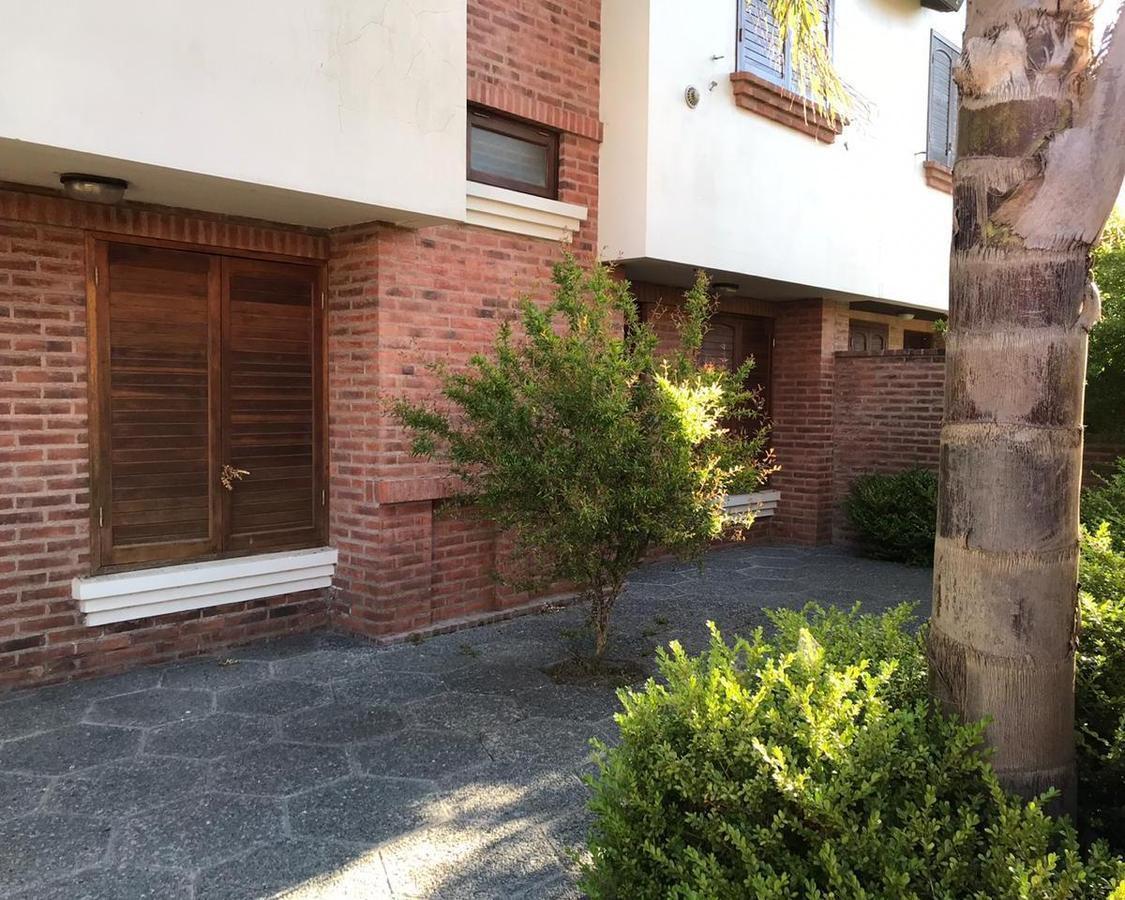 Duplex Tres Ambientes con Garaje y Baulera - Costa Azul - a m del Mar 2