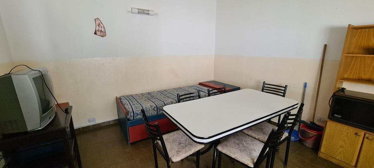 Departamento Tres Ambientes - Excelente Ubicacion - Gas Conectado 2