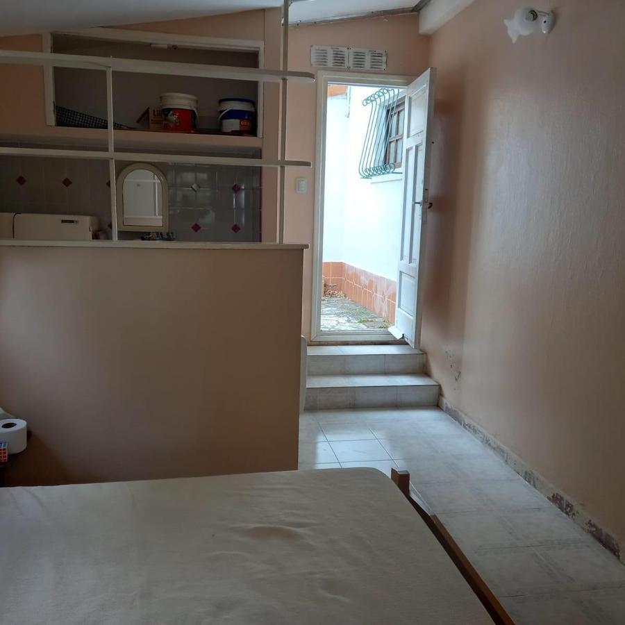 IMPORTANTE CHALET TRES AMBIENTES - TODOS LOS SERVICIOS CONECTADOS