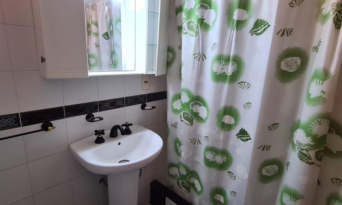 Duplex Cuatro Ambientes con Cochera - Excelente Ubicacion 1