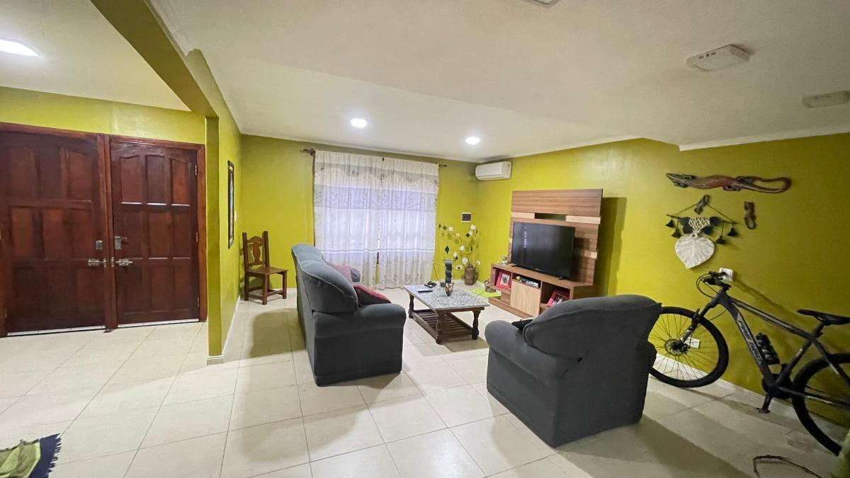 Hermosa Casa de 5 Amb - Ideal Para Vivienda Permanente! 2