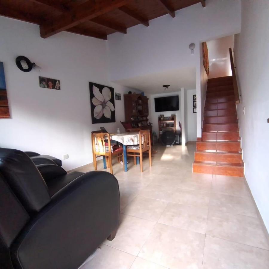 Chalet Cuatro Ambientes en PH - Todos Los Servicios Conectados 2
