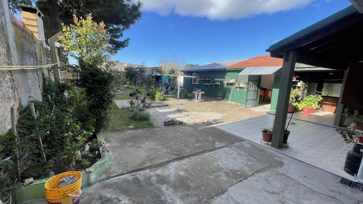 Hermosa Casa de 4 Amb + Dpto de 2 Amb - Ideal Para Vivienda Permanente! 5