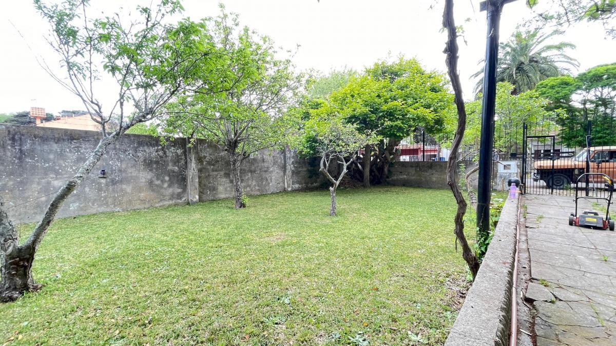 Excelente Casa de 6 Ambientes - Ideal Para Vivienda Permanente! 1