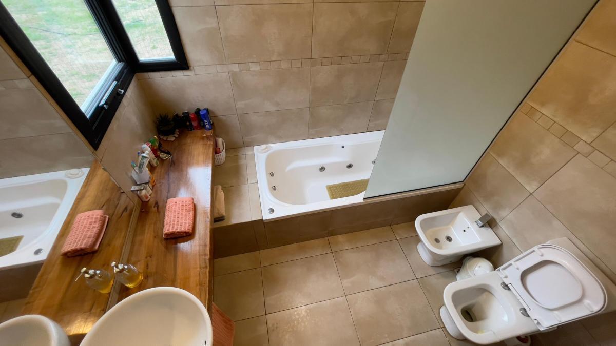 Hermosa casa en Venta en barrio Residencial San Rafael